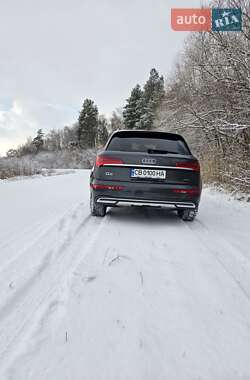 Внедорожник / Кроссовер Audi Q5 2021 в Прилуках