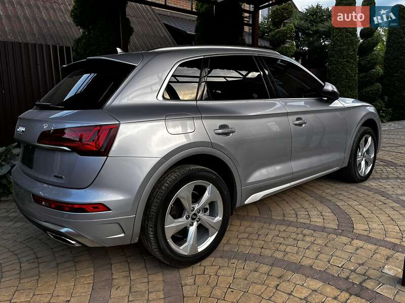 Позашляховик / Кросовер Audi Q5 2022 в Сумах