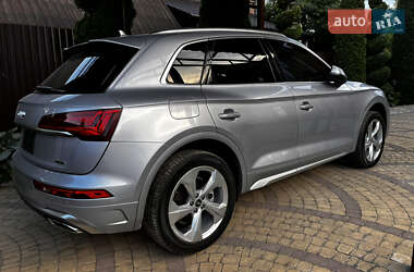 Внедорожник / Кроссовер Audi Q5 2022 в 