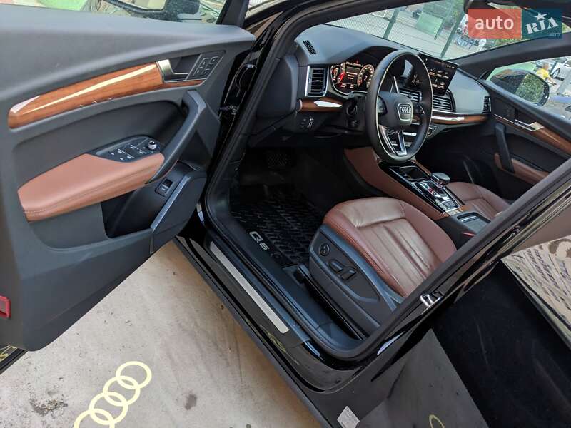 Внедорожник / Кроссовер Audi Q5 2021 в Одессе