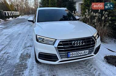 Внедорожник / Кроссовер Audi Q5 2018 в Одессе