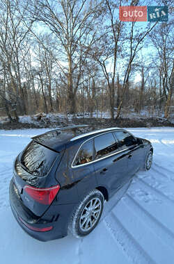 Внедорожник / Кроссовер Audi Q5 2011 в 