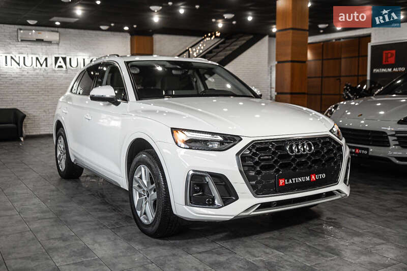 Внедорожник / Кроссовер Audi Q5 2021 в Одессе