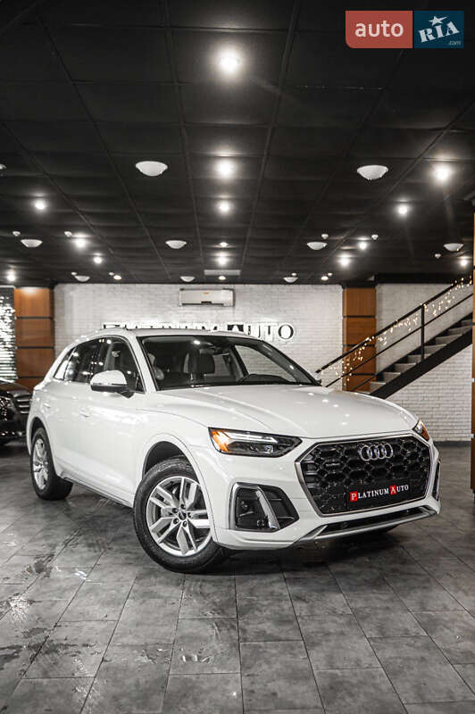 Внедорожник / Кроссовер Audi Q5 2021 в Одессе