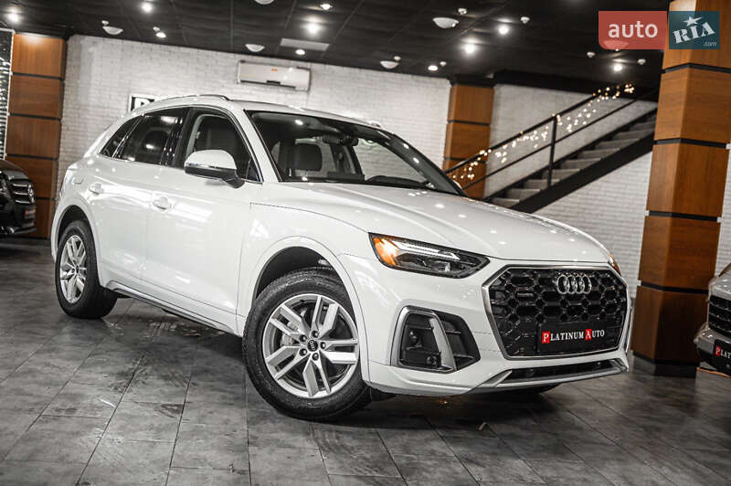 Внедорожник / Кроссовер Audi Q5 2021 в Одессе