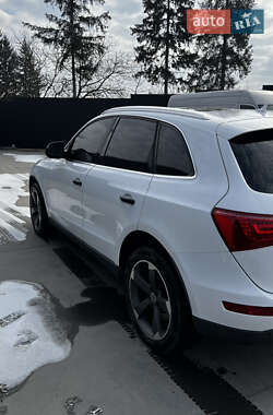 Внедорожник / Кроссовер Audi Q5 2010 в 