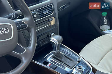 Внедорожник / Кроссовер Audi Q5 2015 в 