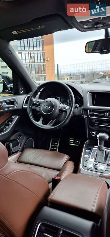 Позашляховик / Кросовер Audi Q5 2015 в Івано-Франківську