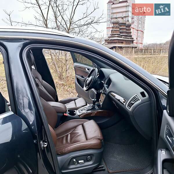 Позашляховик / Кросовер Audi Q5 2015 в Івано-Франківську