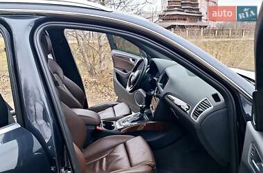 Внедорожник / Кроссовер Audi Q5 2015 в 