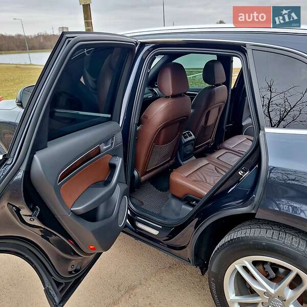 Позашляховик / Кросовер Audi Q5 2015 в Івано-Франківську