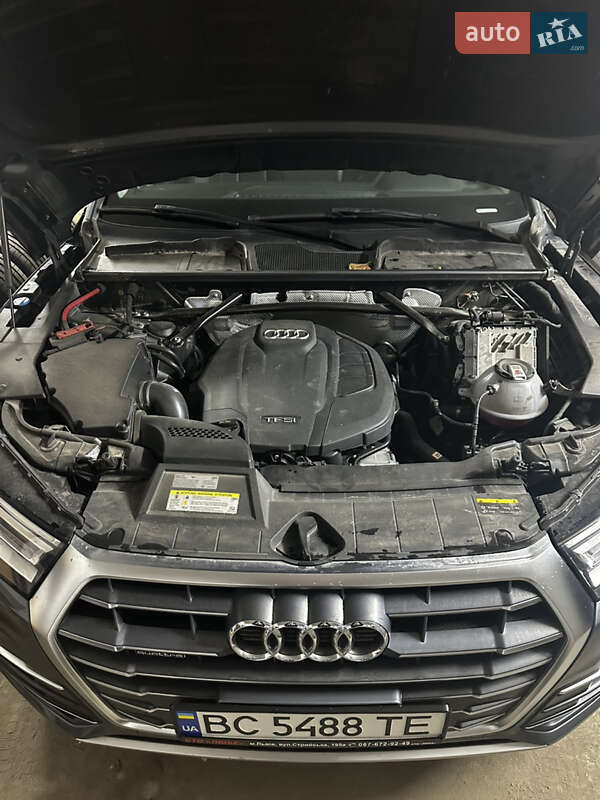 Внедорожник / Кроссовер Audi Q5 2017 в Львове