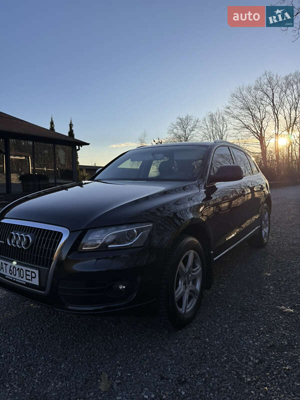 Внедорожник / Кроссовер Audi Q5 2009 в Калуше