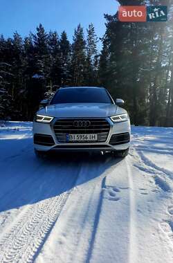 Внедорожник / Кроссовер Audi Q5 2017 в Полтаве