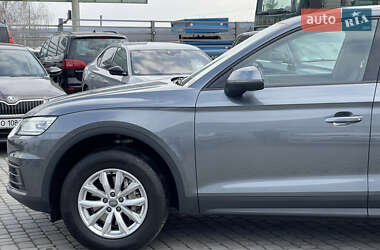 Внедорожник / Кроссовер Audi Q5 2019 в 
