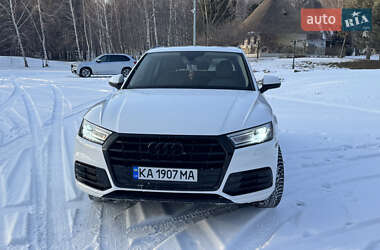 Внедорожник / Кроссовер Audi Q5 2017 в Харькове