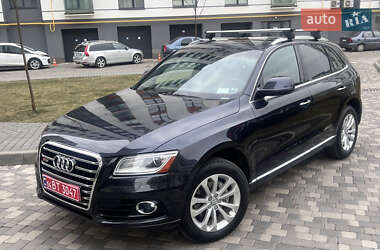 Позашляховик / Кросовер Audi Q5 2015 в 