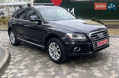 Позашляховик / Кросовер Audi Q5 2015 в 