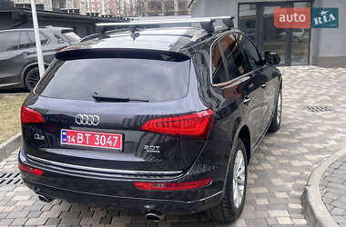 Позашляховик / Кросовер Audi Q5 2015 в 