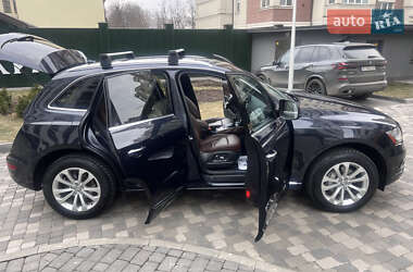 Позашляховик / Кросовер Audi Q5 2015 в 