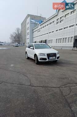 Позашляховик / Кросовер Audi Q5 2013 в Дніпрі