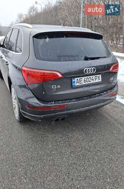 Внедорожник / Кроссовер Audi Q5 2011 в 