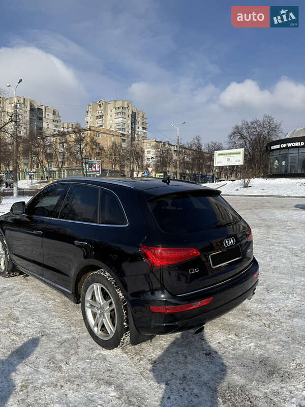 Внедорожник / Кроссовер Audi Q5 2016 в Сумах