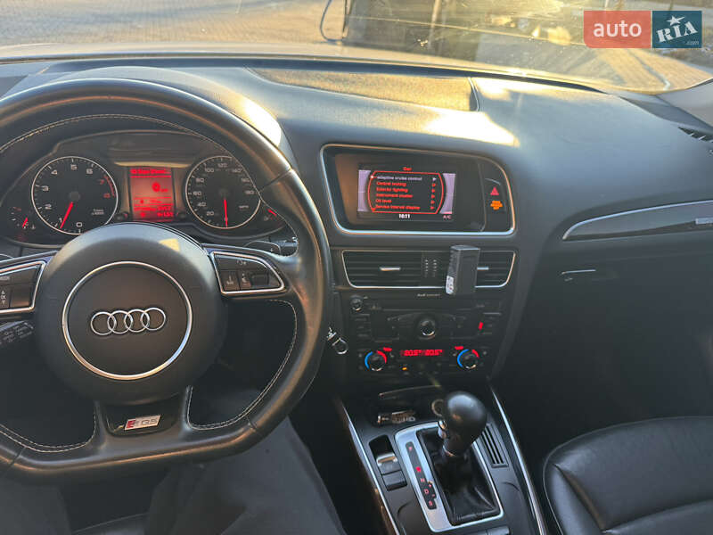 Внедорожник / Кроссовер Audi Q5 2011 в Коростене