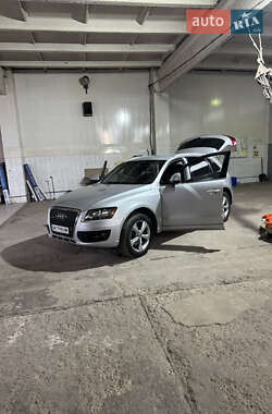 Внедорожник / Кроссовер Audi Q5 2011 в 