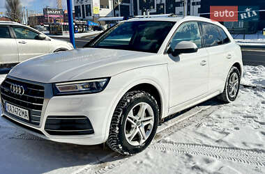 Позашляховик / Кросовер Audi Q5 2018 в Києві