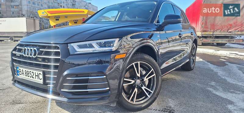 Внедорожник / Кроссовер Audi Q5 2020 в Харькове