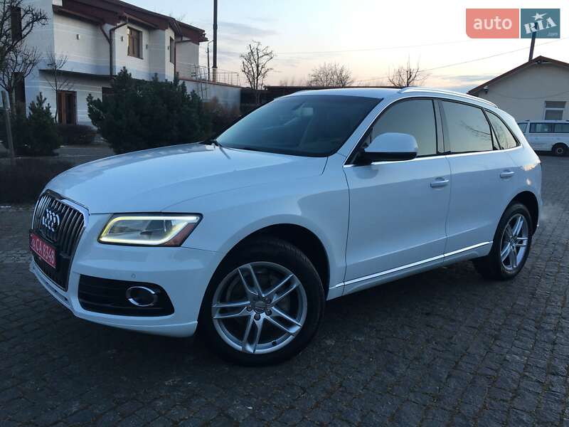 Внедорожник / Кроссовер Audi Q5 2016 в 