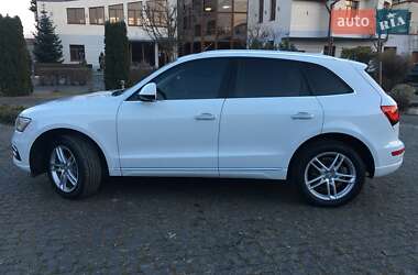 Внедорожник / Кроссовер Audi Q5 2016 в 