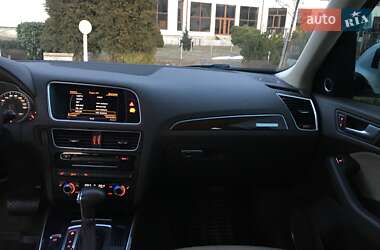 Внедорожник / Кроссовер Audi Q5 2016 в 