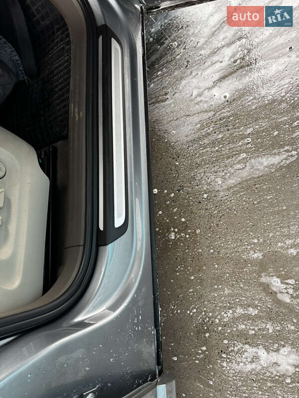 Внедорожник / Кроссовер Audi Q5 2011 в Ровно фото 16 Внедорожник / Кроссовер Audi Q5 2011 в Ровно