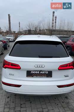 Позашляховик / Кросовер Audi Q5 2017 в Львові