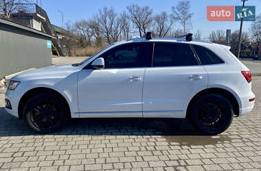 Внедорожник / Кроссовер Audi Q5 2015 в 