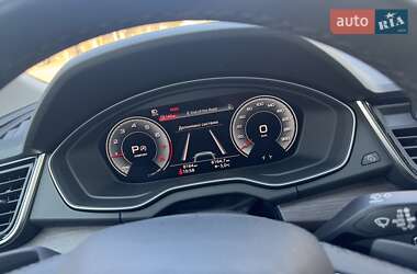 Внедорожник / Кроссовер Audi Q5 2023 в 