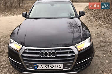 Внедорожник / Кроссовер Audi Q5 2019 в 