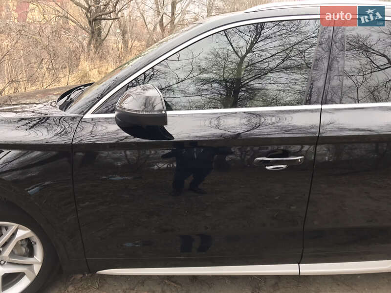 Внедорожник / Кроссовер Audi Q5 2019 в Киеве
