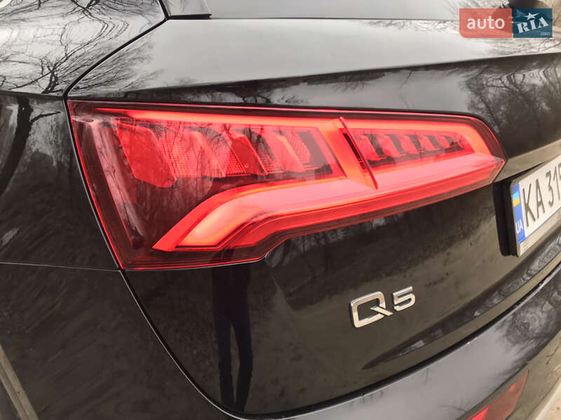 Внедорожник / Кроссовер Audi Q5 2019 в Киеве