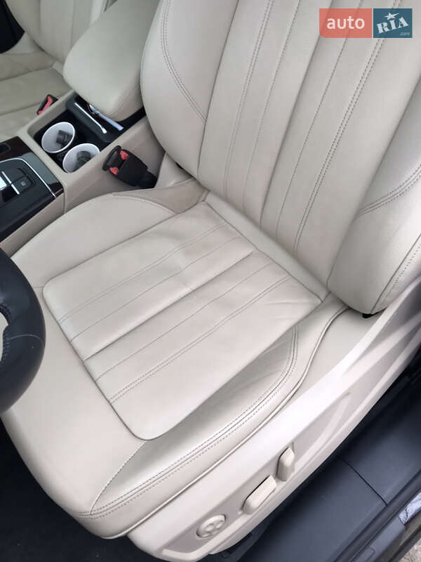Внедорожник / Кроссовер Audi Q5 2019 в Киеве