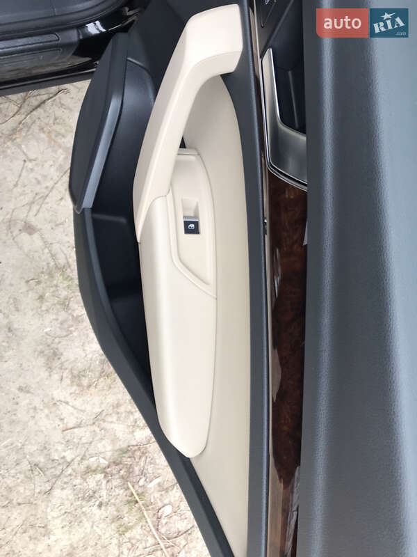Внедорожник / Кроссовер Audi Q5 2019 в Киеве