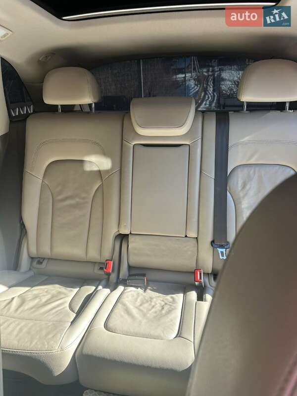 Внедорожник / Кроссовер Audi Q5 2011 в Ворохте