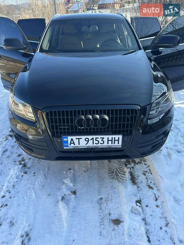 Внедорожник / Кроссовер Audi Q5 2011 в Ворохте