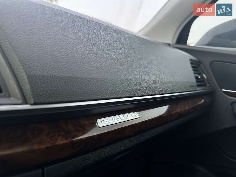 Внедорожник / Кроссовер Audi Q5 2017 в Львове