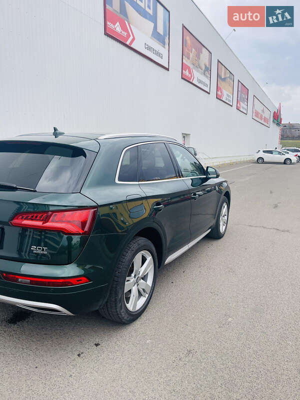 Внедорожник / Кроссовер Audi Q5 2017 в Луцке