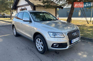 Внедорожник / Кроссовер Audi Q5 2012 в 