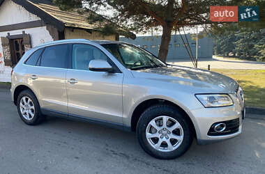 Внедорожник / Кроссовер Audi Q5 2012 в 