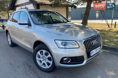 Внедорожник / Кроссовер Audi Q5 2012 в 